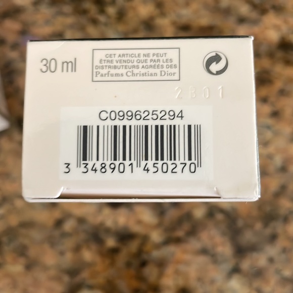 NIB DIOR CAPTURE YOUTH INTENSE RESCUE - Picture 5 of 6